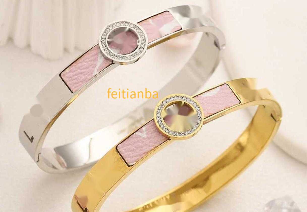 Designer Charm Bangle 18K Gold Plated Stainless Steel No Fade Diamond Bracelet Luxury Love Gift Jewelry 2025 Wedding Travel Designer Bangle Wholesale