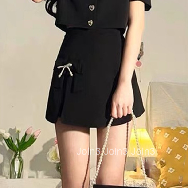 Minimalist Style Sweet and Salty Little Fragrance Set for Women Summer New Trendy Streetwear Top and Skirt Two-Piece Set