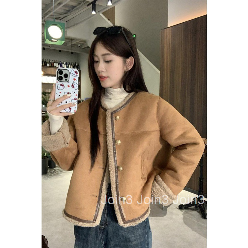 Winter New Leather and Fur Integrated Coat for Women Single breasted and Velvet Round Neck Lamb Hair Coat Short Women