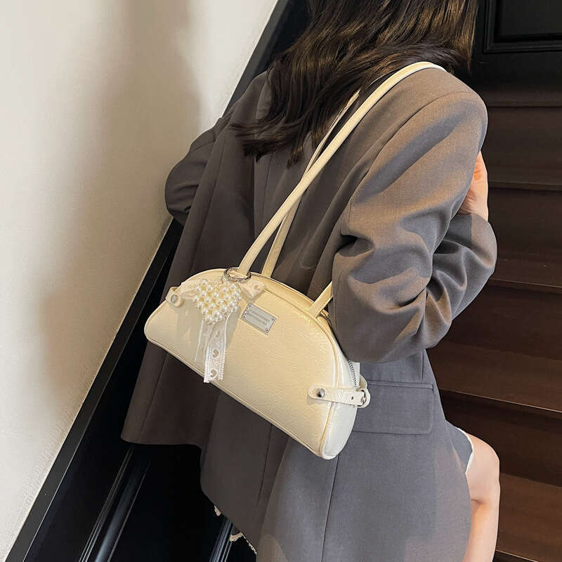 Korean Style Shell 2025 New Niche Designer Fashion Trend Underarm Super Popular Shoulder Bag