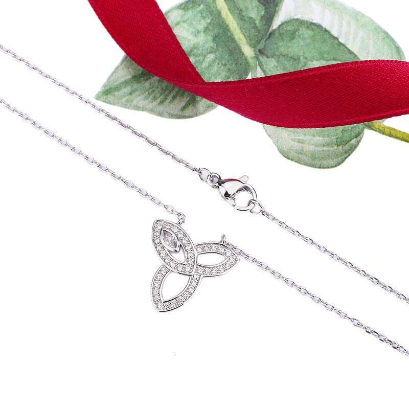 HW Full Dia Lily Bud Necklace Versatile Light Niche Simple Jewelry White Gold Collarbone Chain for Women