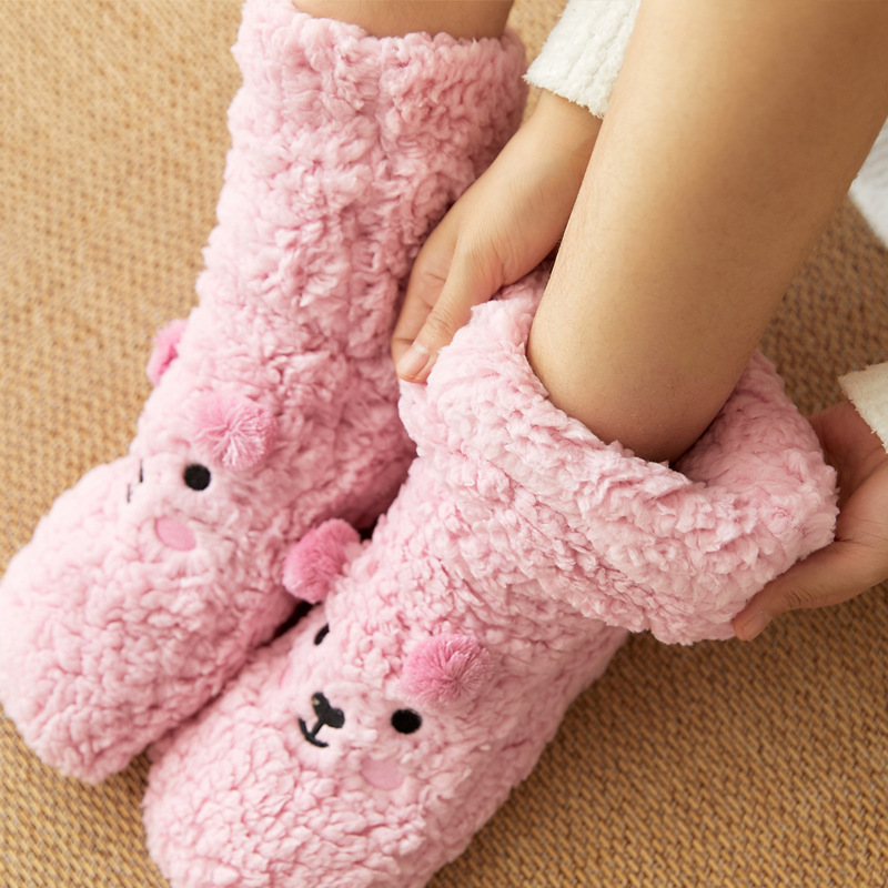 Floor Socks Women Autumn and Winter Velvet Coral Fleece Socks Sleep Home Slippers Snow Socks Confinement bear Carpet Socks