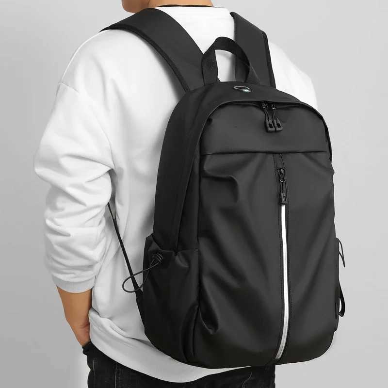 Mens Travel Backpack USB Charging Waterproof Nylon Backpack Suitable for 15.6-inch Laptop Mens Bag S250728
