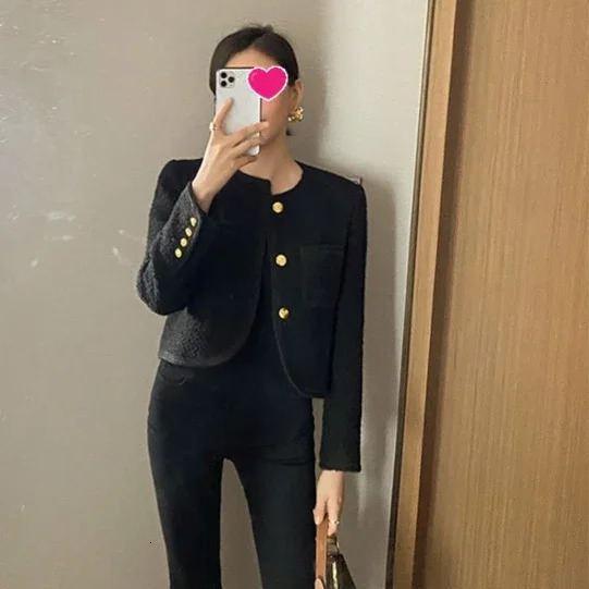 Autumn Black Tweed Coat Women Korean Elegant Oneck Slim Fit Tops Y2k Grunge Long Sleeve Jackets Mujer 250729