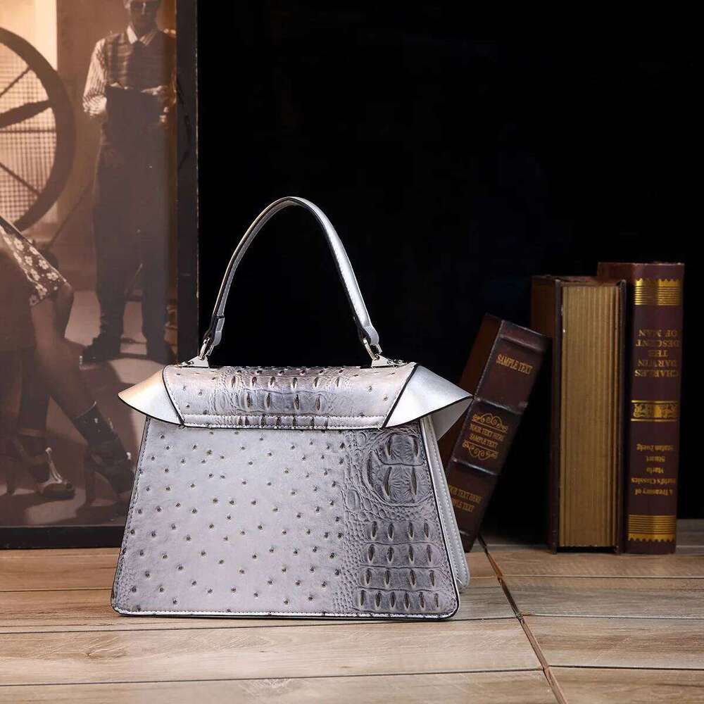 Designer Brand New Cowhide High Quality Crocodile Print Handbag Women's Fashion Single Shoulder Crossbody Bag Hot Sale