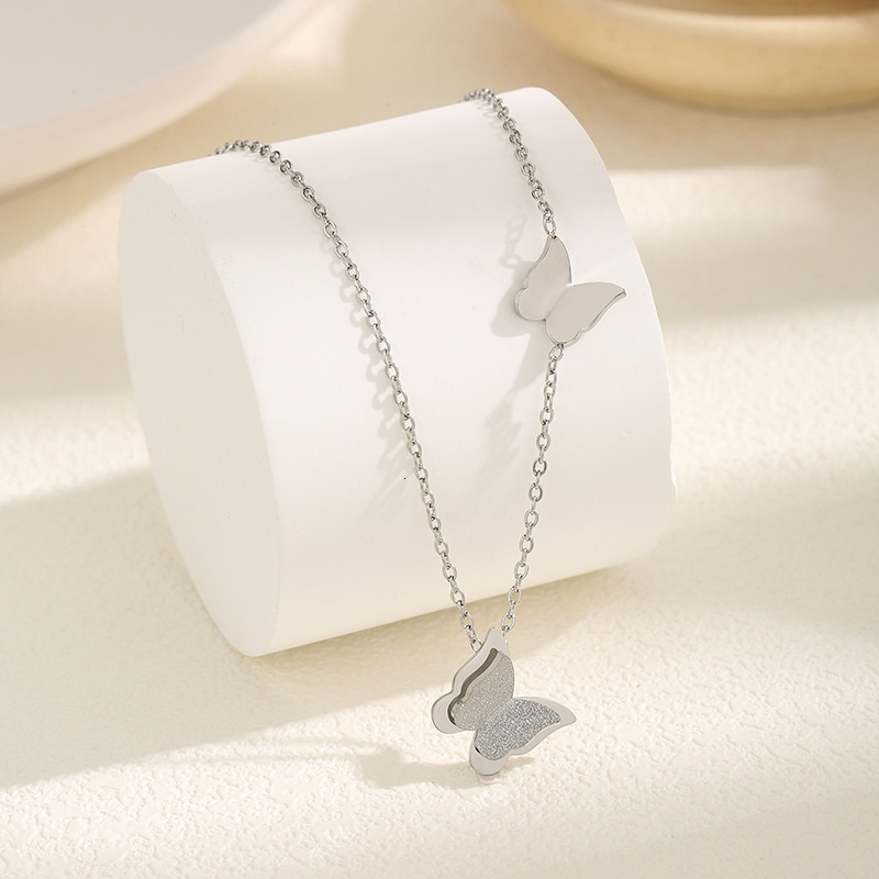 Butterfly Necklace for Women Simple Niche Design Versatile Titanium Steel Non-Fading Jewelry Jewelry for Women
