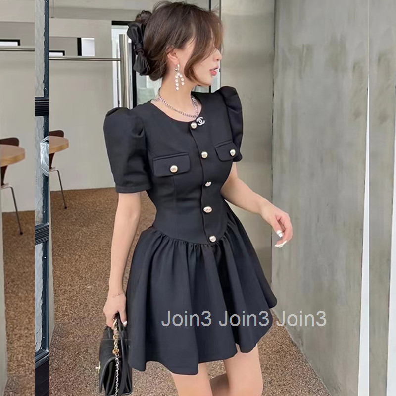 Internet Celebrity Textured Little Fragrance Dress 25 Summer New Fashionable Elegant Slim Fit Puff Sleeve Waist-Cinching Puffy Dress