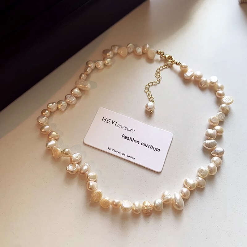 2025 New Irregular Baroque Natural Pearl Necklace for Women High-End Light Unique Collarbone Chain Jewelry for Women