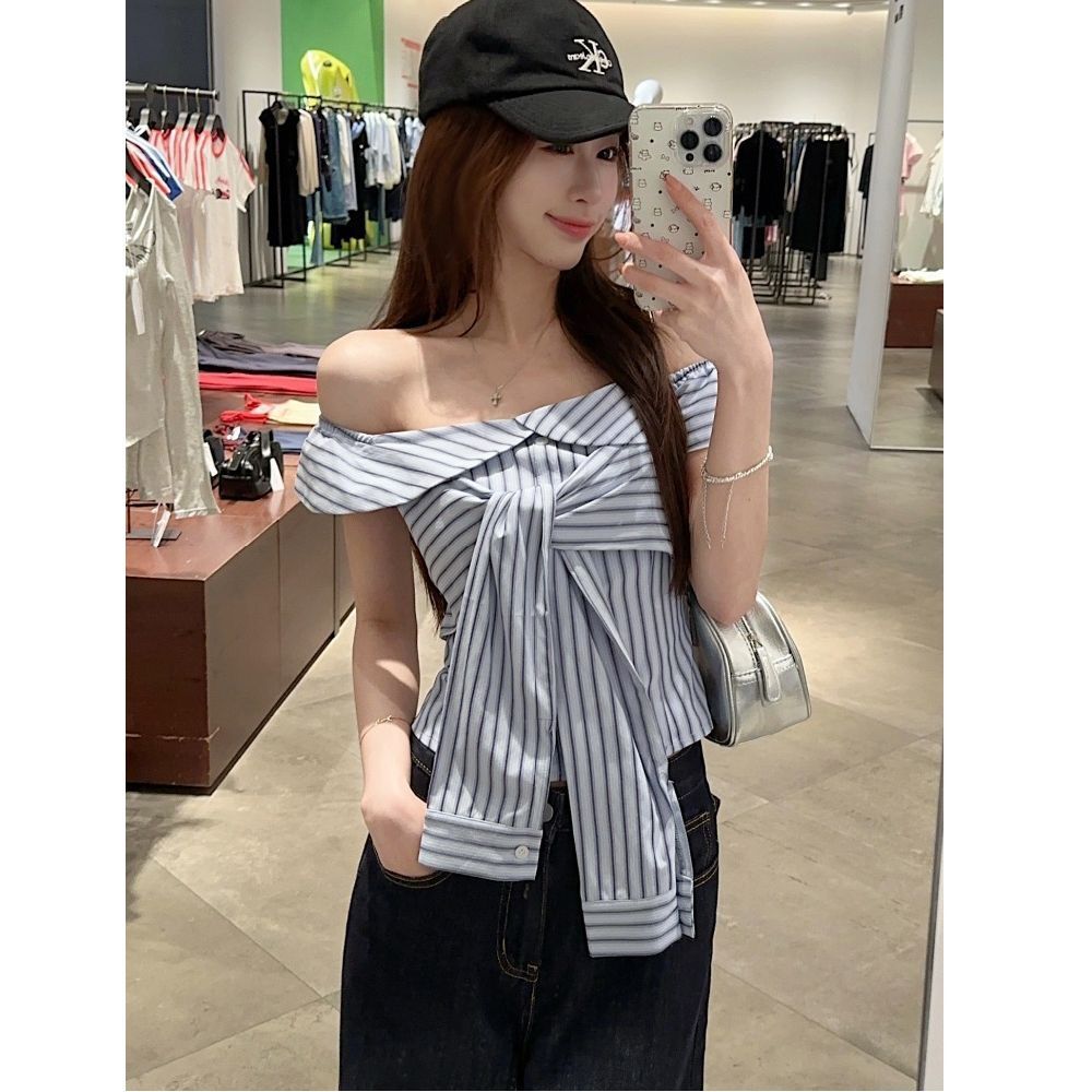 2025 Korean off shoulder blue women's top summer new tie slim fit design sense niche short sleeved striped shirt new designer T-shirt