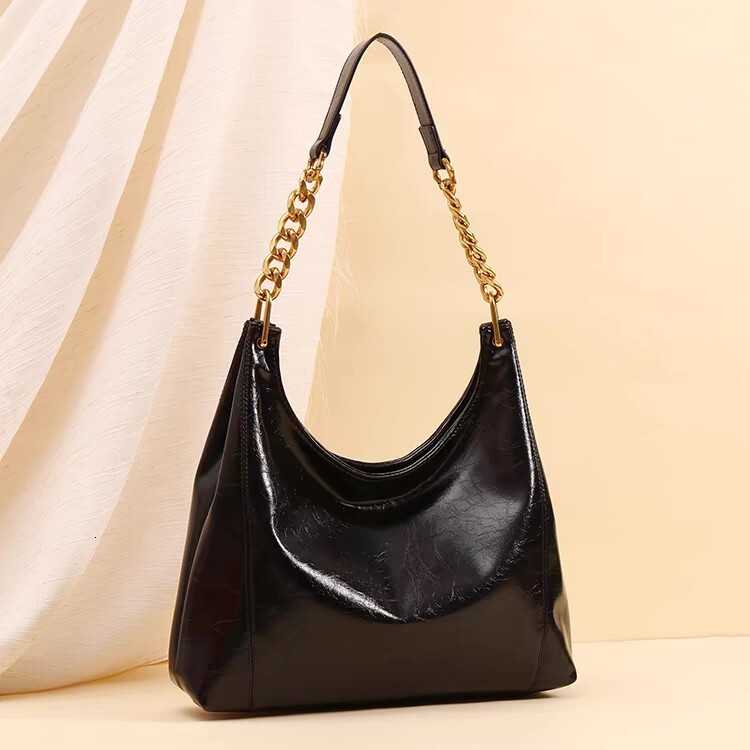 DHAL High-End Tote for Women, Large Capacity Commuter Underarm Shoulder Bag, 2025 New Soft Leather Crossbody Chain Bag