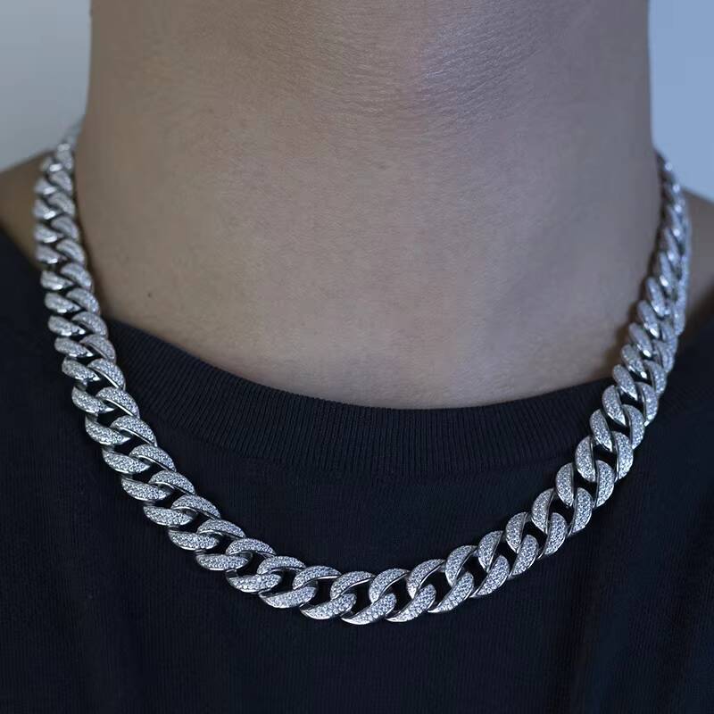 MSN-514 925 Silver Hip Hop 6mm 16/18/20/22/24/26 Inches Necklace Iced Out GRA Moissanite Cuban Chain