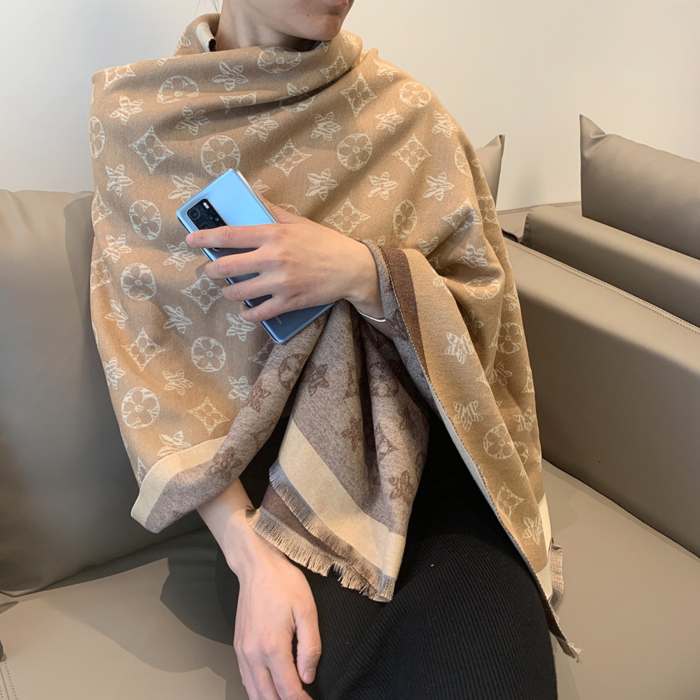 Long-flowered shawl dual-use female autumn and winter warm cape long and thick neck elegant 2025