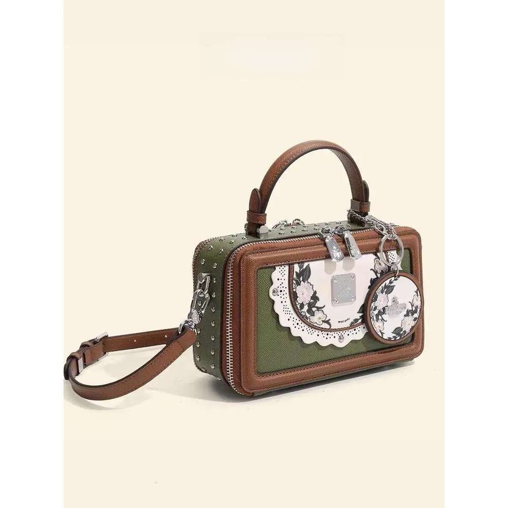 Designer Luxury Chinese Style Makeup With Charming Decoration Printing Flower Women Stylish And Versatile Handheld Crossbody Bag