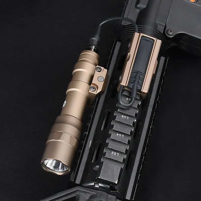 WADSN M600DF Tactical Flashlight M300A White LED Scout Light Pressure Switch Mount Slot Fits 20mm Picatinny Rail Airsoft HuntingXJ250728