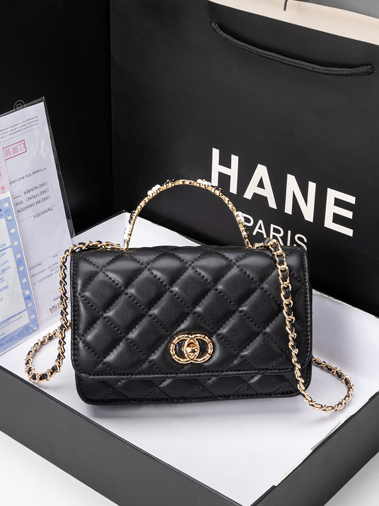 Designer bag free shipping High quality genuine leather luxury mini handbag new fashion diamond lattice versatile lady bag black