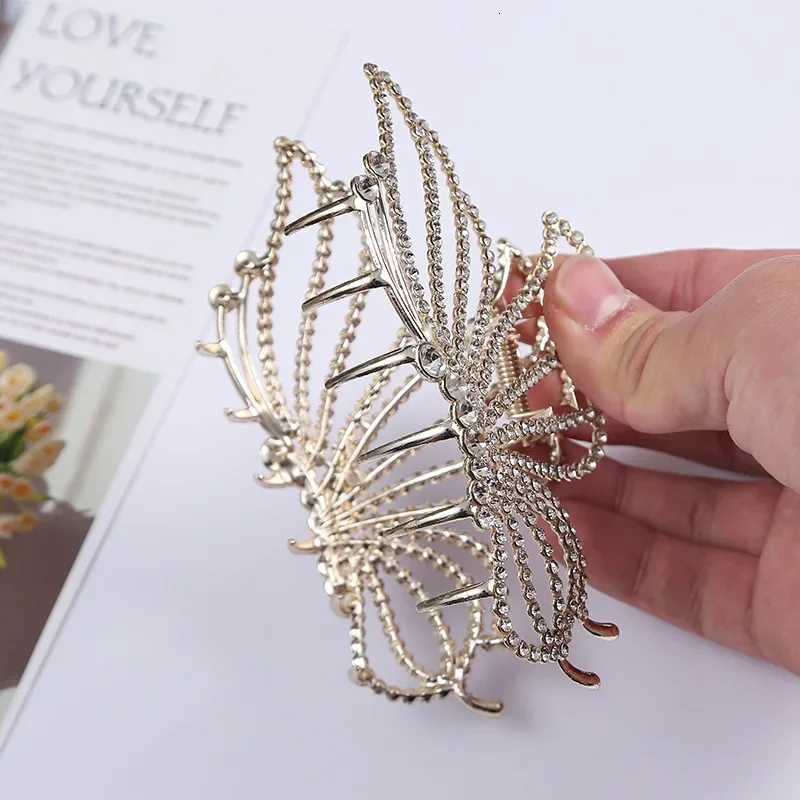 Crystal Pearl Accessories Classic Hair Clip Butterfly Shape Hair Decor Accessories Gifts Shiny Rhinestone Butterfly Hair Claw Z250729