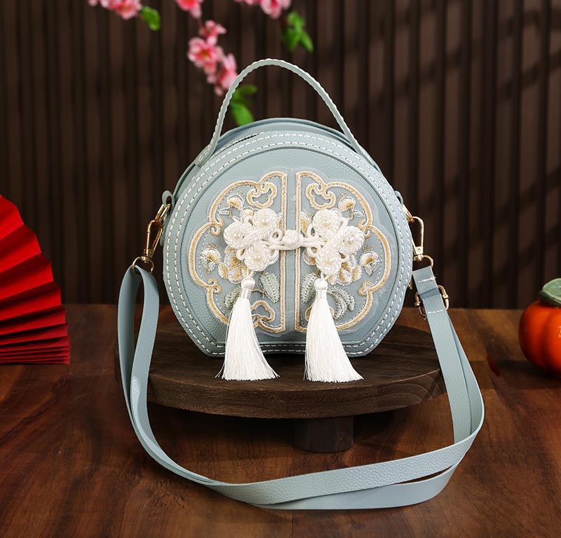 Ethnic style handmade embroidery bag new trend Chinese multifunctional handbag designer bag women s crossbody bag shoulder bag