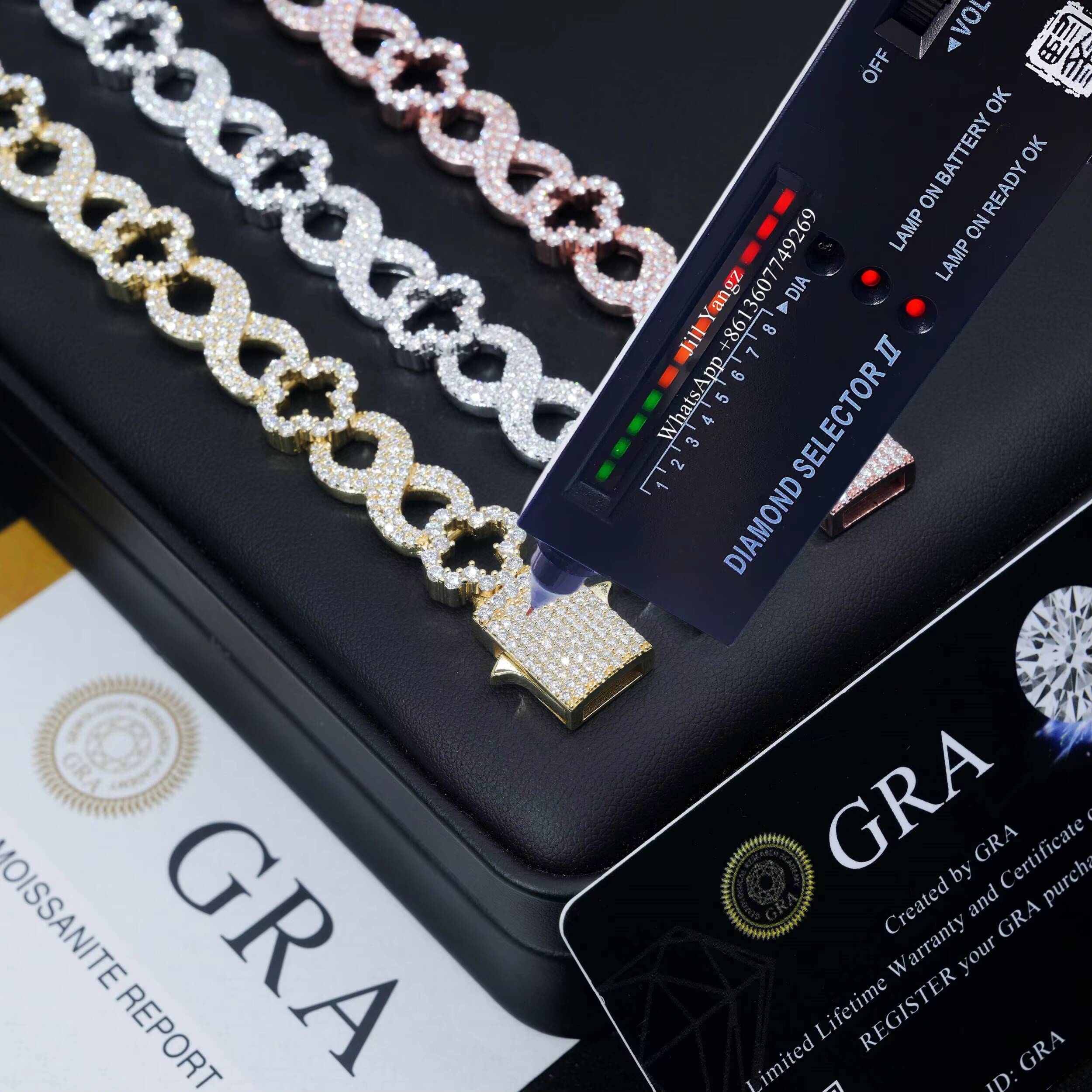 2025 New Year Gift for Girl New Design Hollow Out Clover Easy Clasp Cuban Link Chain Moissanite Cuban Link Bracelet