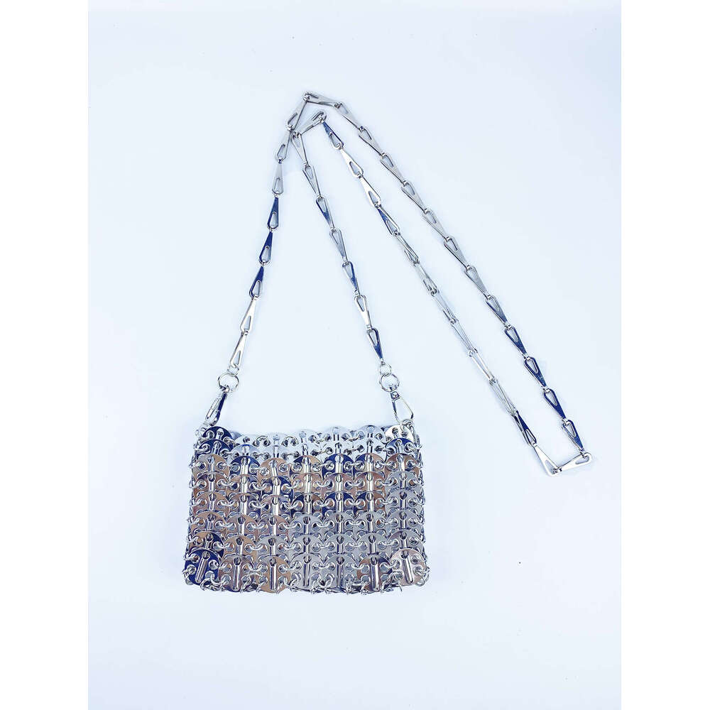 Unique Niche Design Metal Sequin Chain Handwoven Fashionable Stylish Phone Lipstick Crossbody Bag for Women