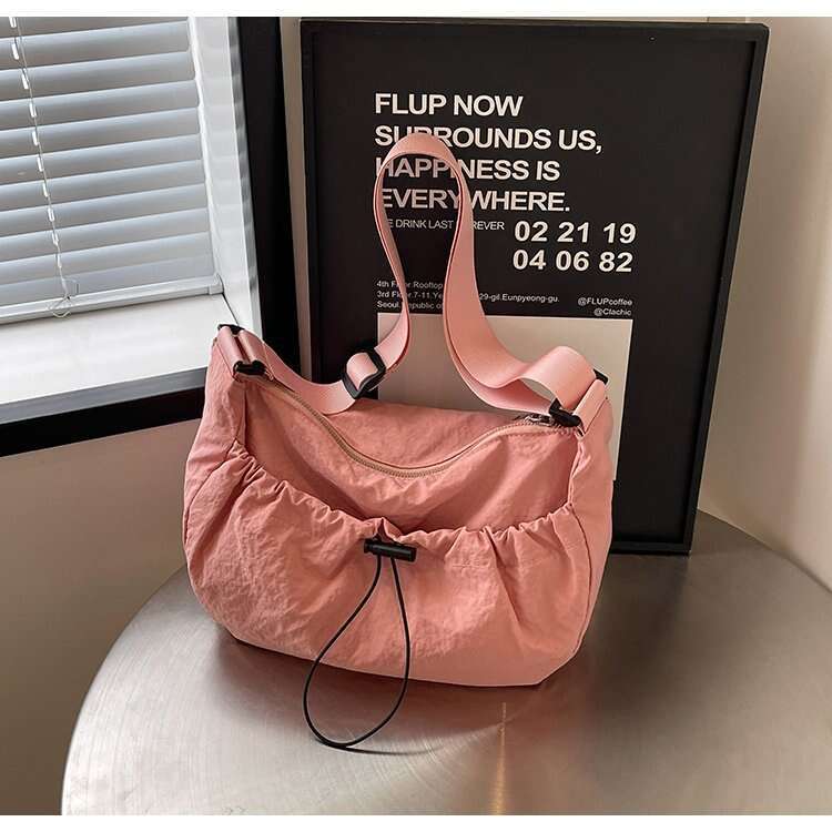 2024 New Niche Designer Bags for Women, Pleated Underarm Cloud Baguette Bag, Single Shoulder Down Bag