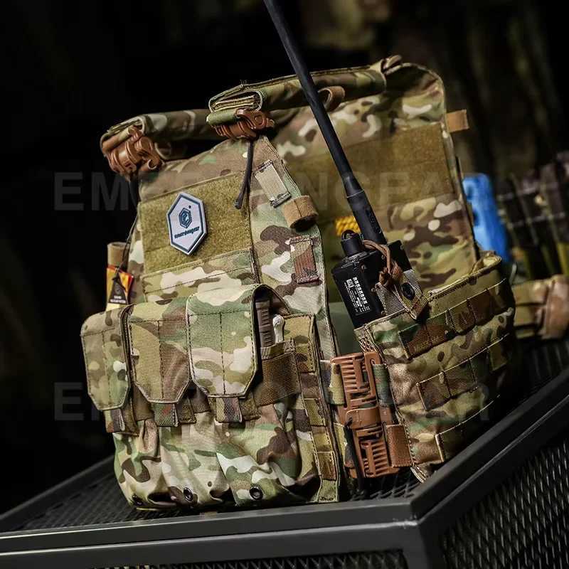 EMERSONGEAR Tactical Quick Release 094K style Plate Carrier Combat Hunting Vest Airsoft CS Armor Sport Vest EMB7405 Z250728