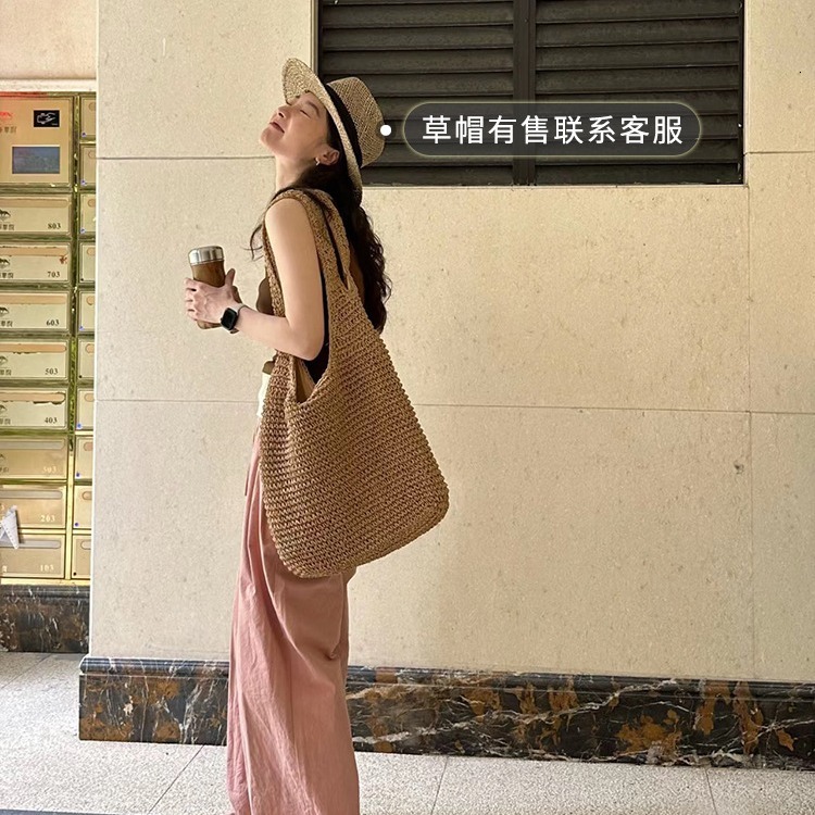 Designer Luxury Single-shoulder Large-capacity Crossbody Bag, Women's Summer Canvas Bag, Beach Vacation Beach Woven Bag, Straw Woven Bag