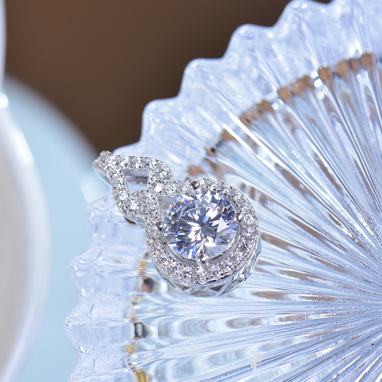 Moissanite Gourd Pendant - 925 Sterling Silver, 1ct Sparkling Cut, Lucky Charm for Graduation & Self-Treat