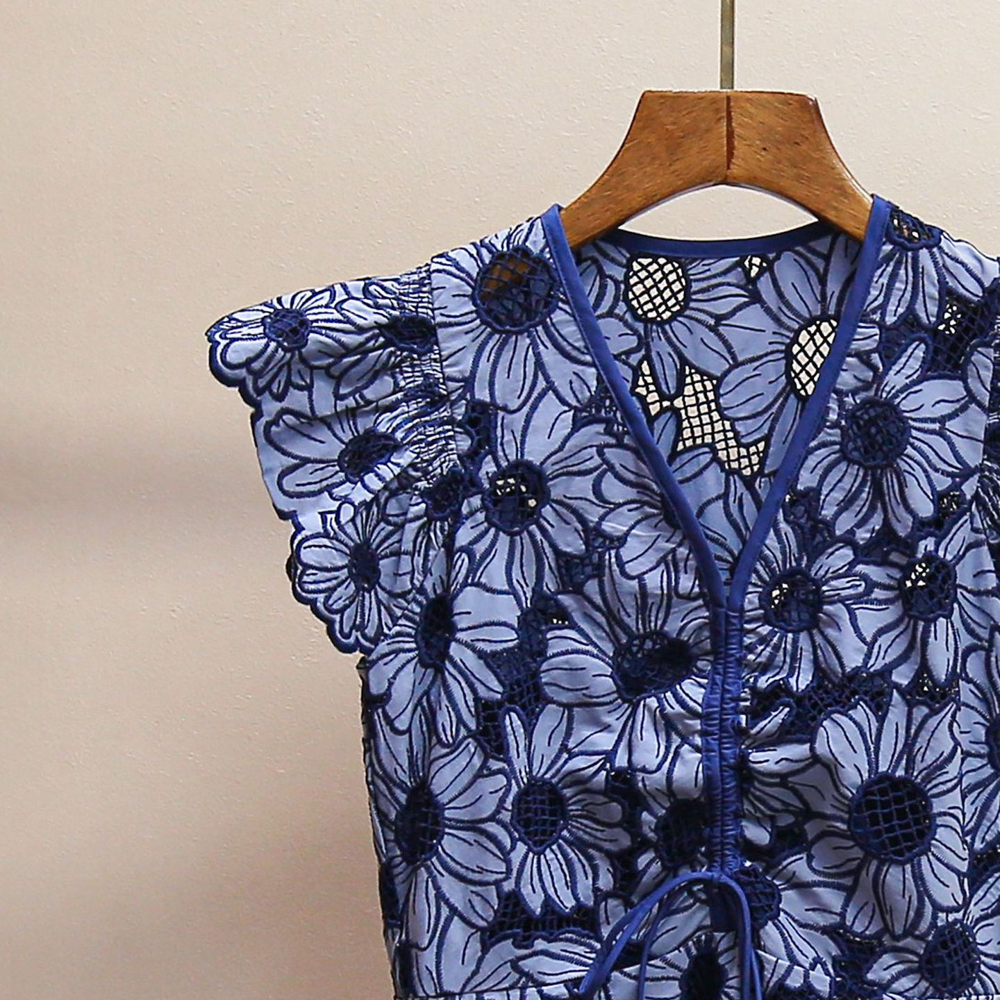 Free shipping designer dress for women French style simple and fashionable dress loose vacation long dress