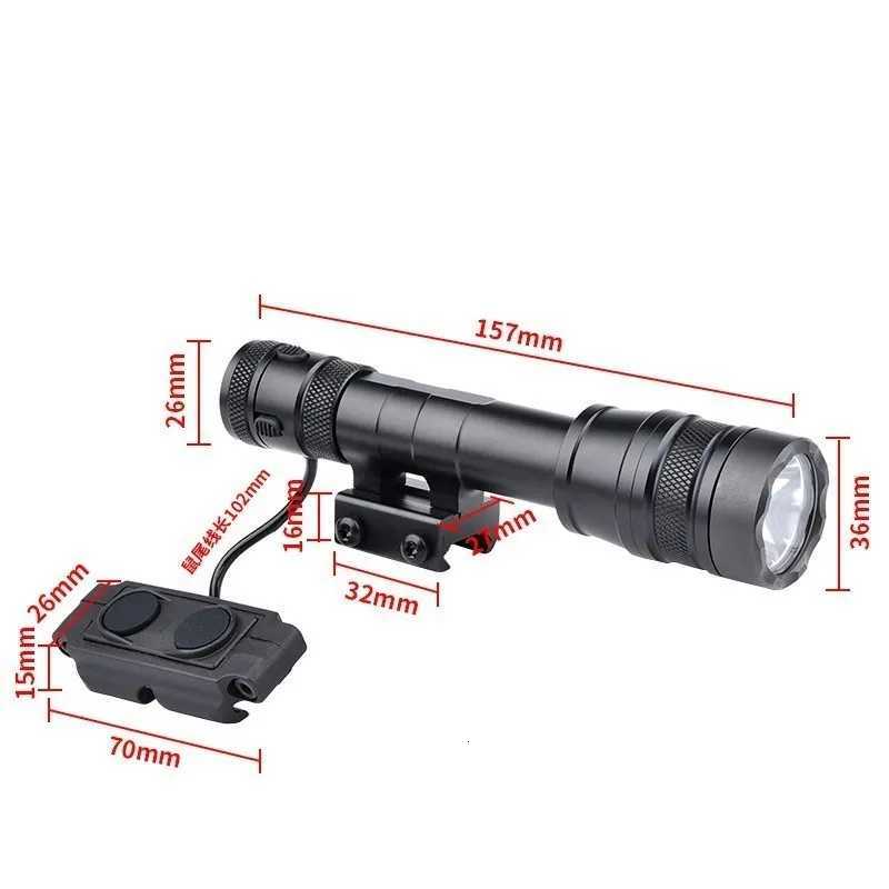 WADSN Defense REIN-Micr1.0 Tactical Flashlight 1300 Lumens Hunting Airsoft White LED Scout Light Mount For 20MM M-Lok Keymod RailXJ250728