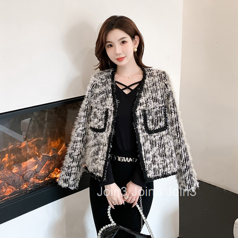 Autumn Winter New French Style Elegant V-Neck Cardigan Short Long Sleeve Coat Womens Design Top Trendy