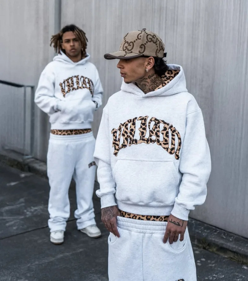 American hiphop leopard print letter embroidery men hoodie retro Harajuku street sports suit fashionable casual sweatshirts 250729