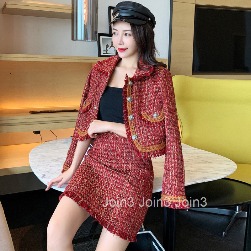 French New Year Festive Fragrance Suit Womens Autumn Winter Thick Floral Woolen Fashion Short Coat and Skirt Two-Piece Set