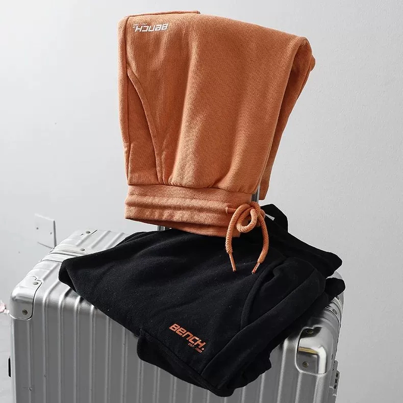 Men's Nylon Spandex Shorts for Casual Sports with Moisture-Wicking Fabric