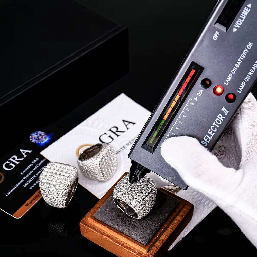 High-Quality Luxury Hip-Hop Fashion Jewelry Square Pure Silver Full Iced Moissanite Men's Ring