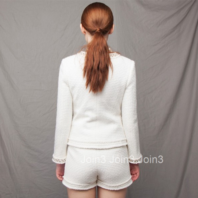 New Autumn Winter Tweed Fashion Long Sleeve Short Coat Heavy Beading Elegant Slim Fit Outerwear Trendy