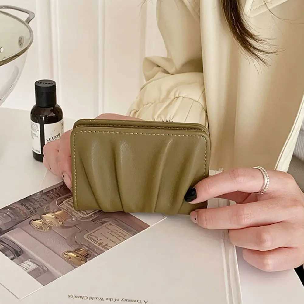 New Solid Color Women Wallets PU Leather Purses Card Holders Small Portable Coin Purse Large Capacity Wrinkled Money Bag S250728