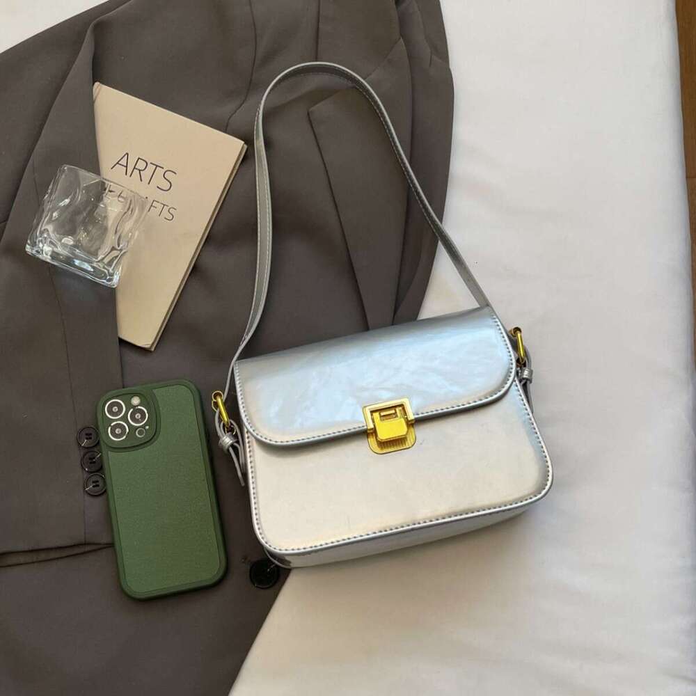 Elegant Patent Leather Small Square for Women 2025 New Lock Buckle Crossbody Solid Color Versatile Shoulder Underarm Bag Casual