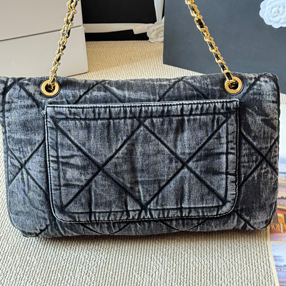 Women Old Washing Designer Shoulder Bag Denim Vintage Handbag Flap Clutch Bag Crossbody Wallet Trend Purse Street Casual Bag Card Holder Large Tote Bag 40CM