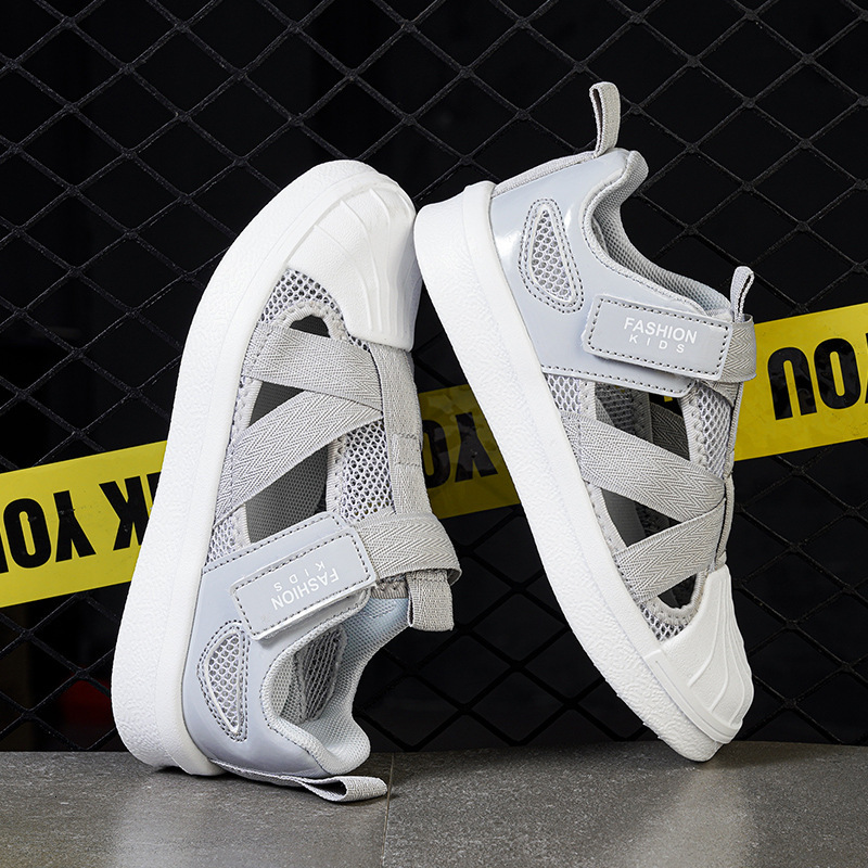 Korean Style Sandals with Woven Strap and Mesh, Closed-Toe Children's Shell-Toe Beach Shoes, Trendy