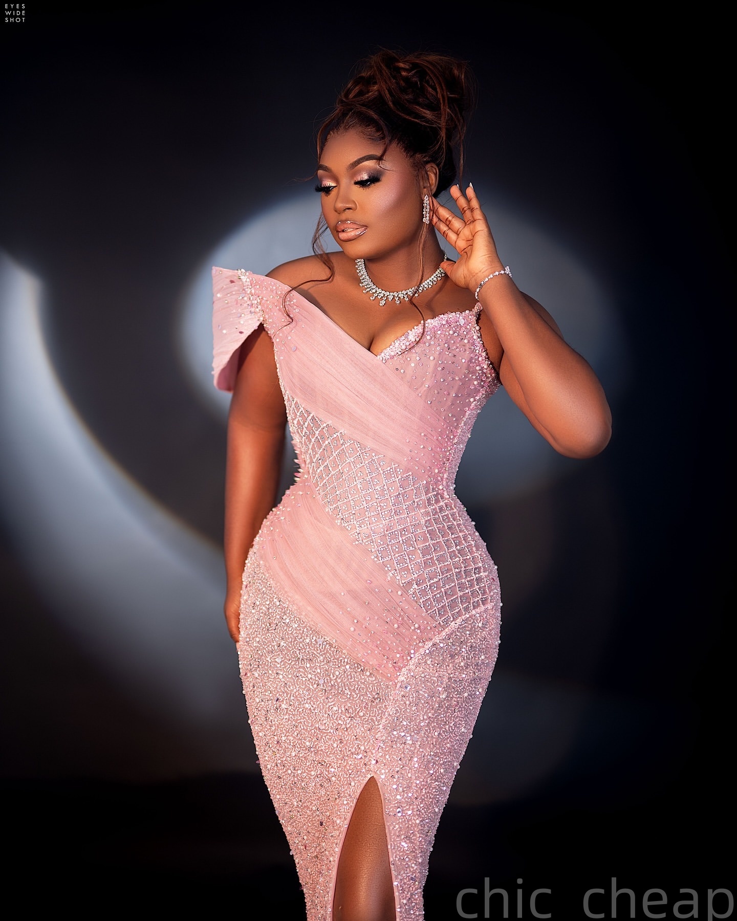 Pink Sheath Prom Dresses 2025 Pearls Beaded Sequined High Split Evening Formal Party Second Birthday Engagement Gowns Plus Size Dress For Special Occa