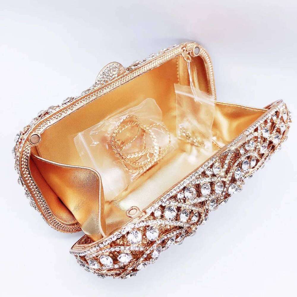 Women Hollow Out Dia Evening Wedding Party Banquet Crystal Clutch Rhinestone Dress Bag Designer Handbags