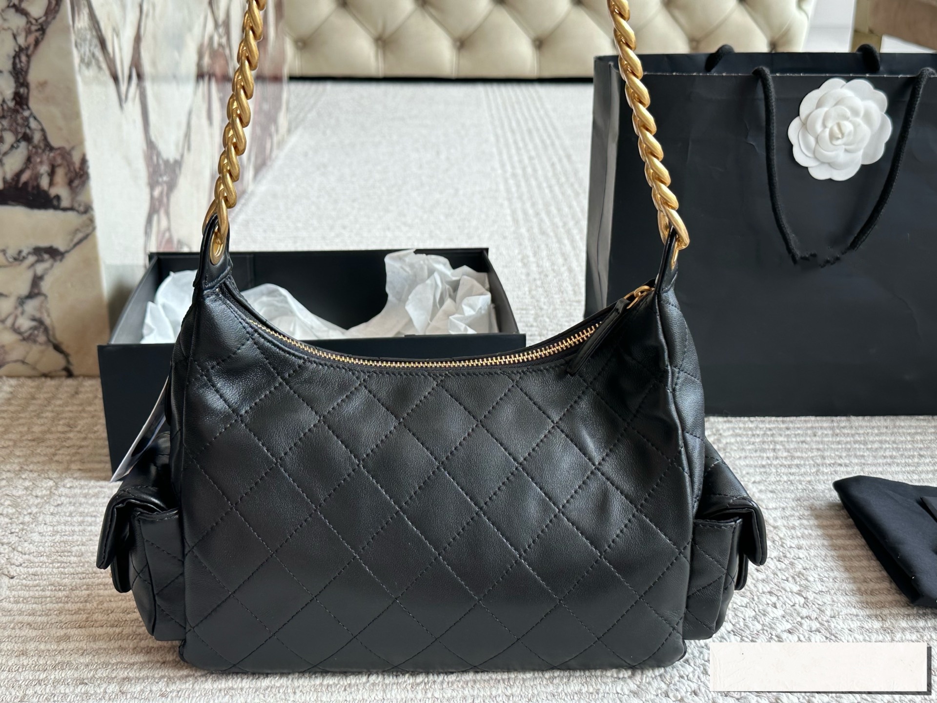 9AAA Designer Bag Luxurys Handbag Stylish single shoulder crossbody with calf leather texture high-capacity