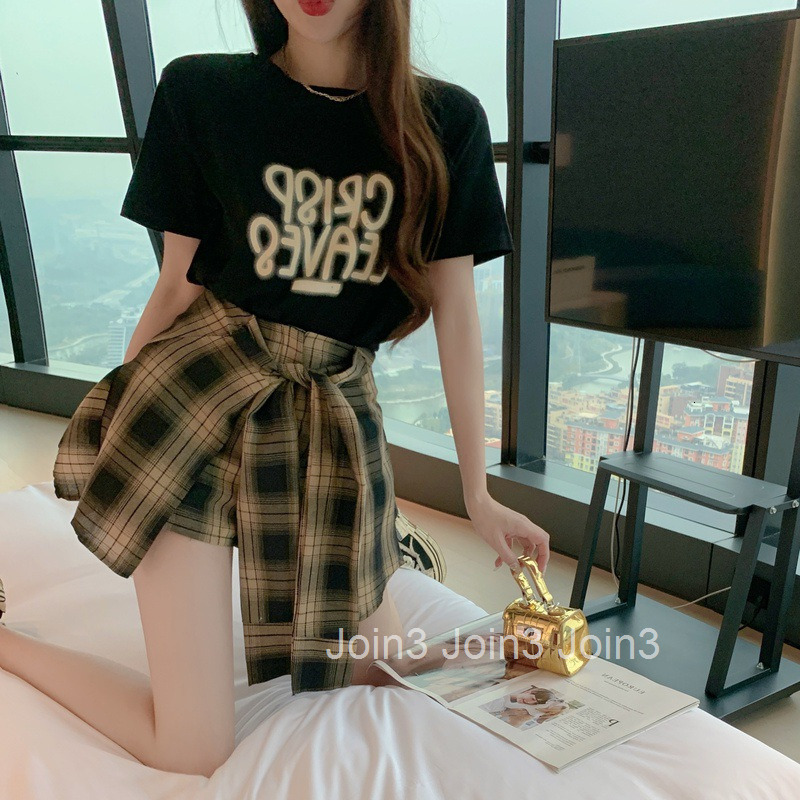 Summer New Two-piece Set Womens Casual Personality Printed Short-sleeved T-shirt + Plaid Shorts Skirt Set Women