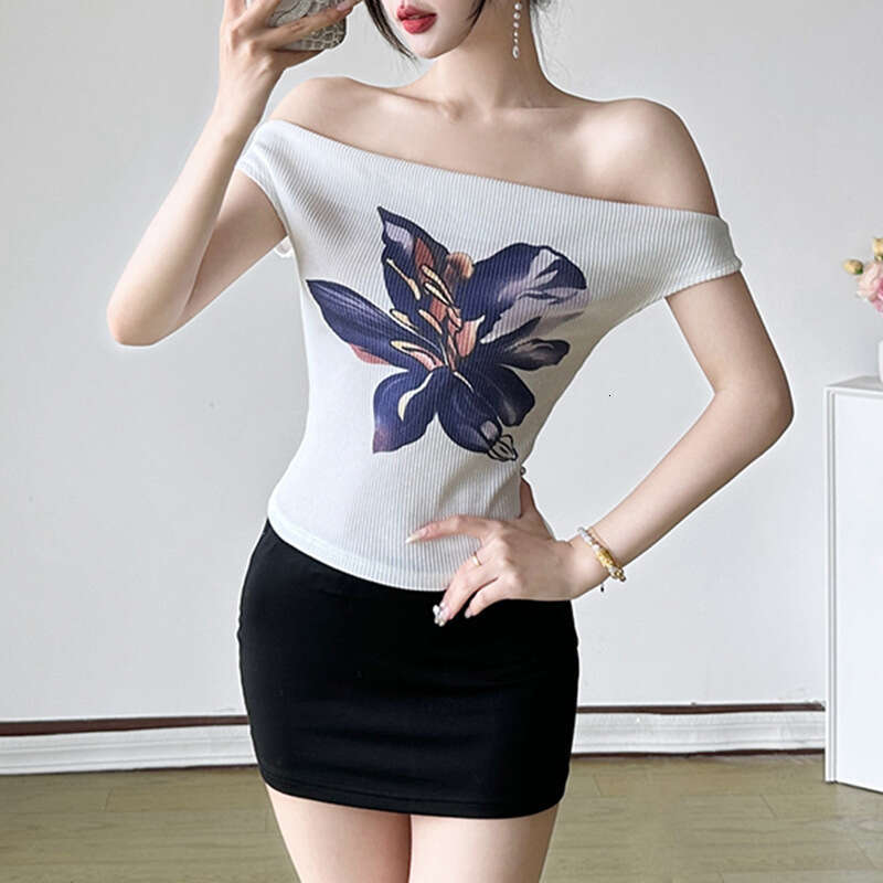 sxzy Color-Block Floral Print Off-Shoulder Short Sleeve T-Shirt for Women 2025 Summer Design Slim Fit Hot Girl Knitted Crop Top