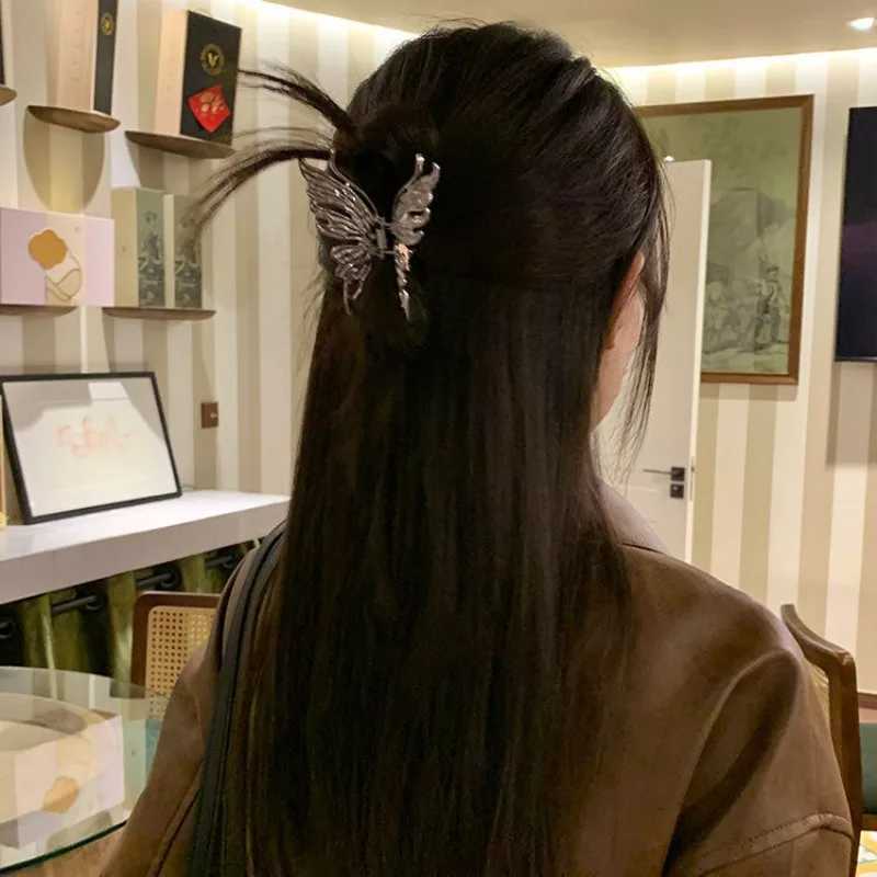 Butterfly Hair Claw Gothic Metal Hair Clip Lightning Irregular Claw Clip Crab Hairpin Barrettes for Women Headwear Accessories Z250729