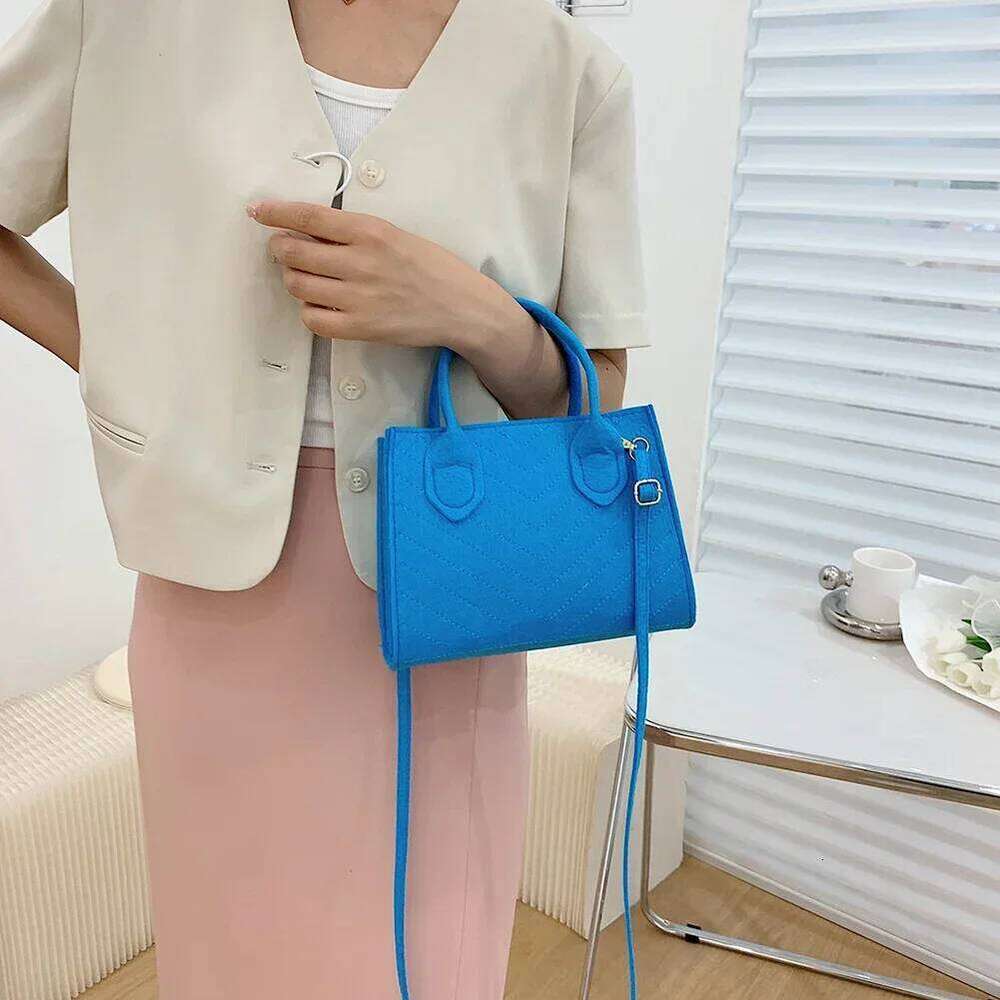 Women's Bags Designer Women's Bags Designer Solid Color Felt Shoulder Designer Handbag Casual Crossbody Bags For Women New Zipper Messenger 