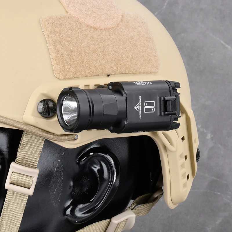 300UH-A Hanging Flashlight Metal 300uh-a Pisto Scout Lamp LED White Spotlight 300 Hunting Helmet Light Fit 20MM Rail R250728