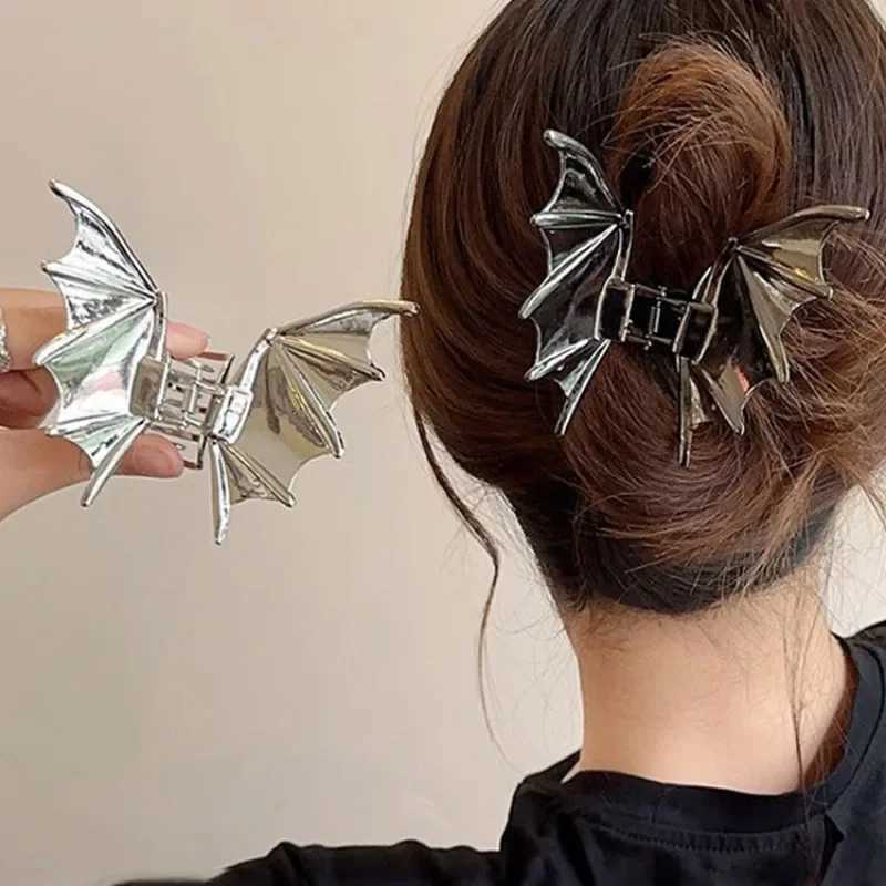 Silver Metal Spider Bat Large Hair Clip Women Personalized High Hair Volume Shark Clip Back of The Head Messy Hair Claw Z250729