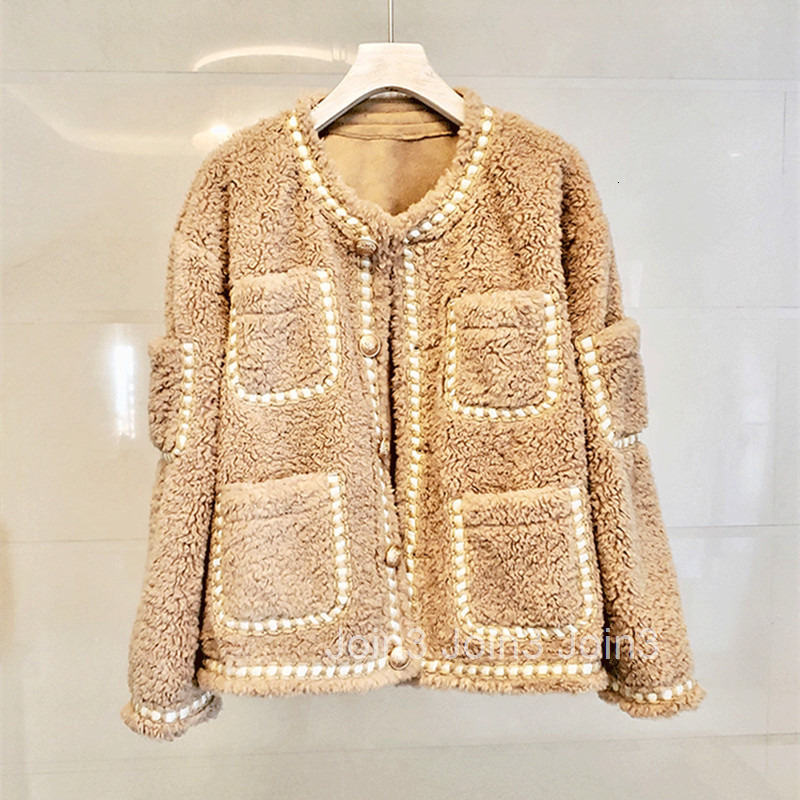 Winter New Korean Slimming Lamb Wool Coat for Women Loose Short Sheepskin Jacket