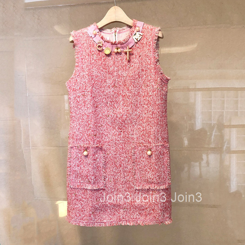 French Style Petite Outfit Age-Reducing Set for Women Autumn Winter Soft Chic Woolen Short Coat and Vest Dress Two-Piece